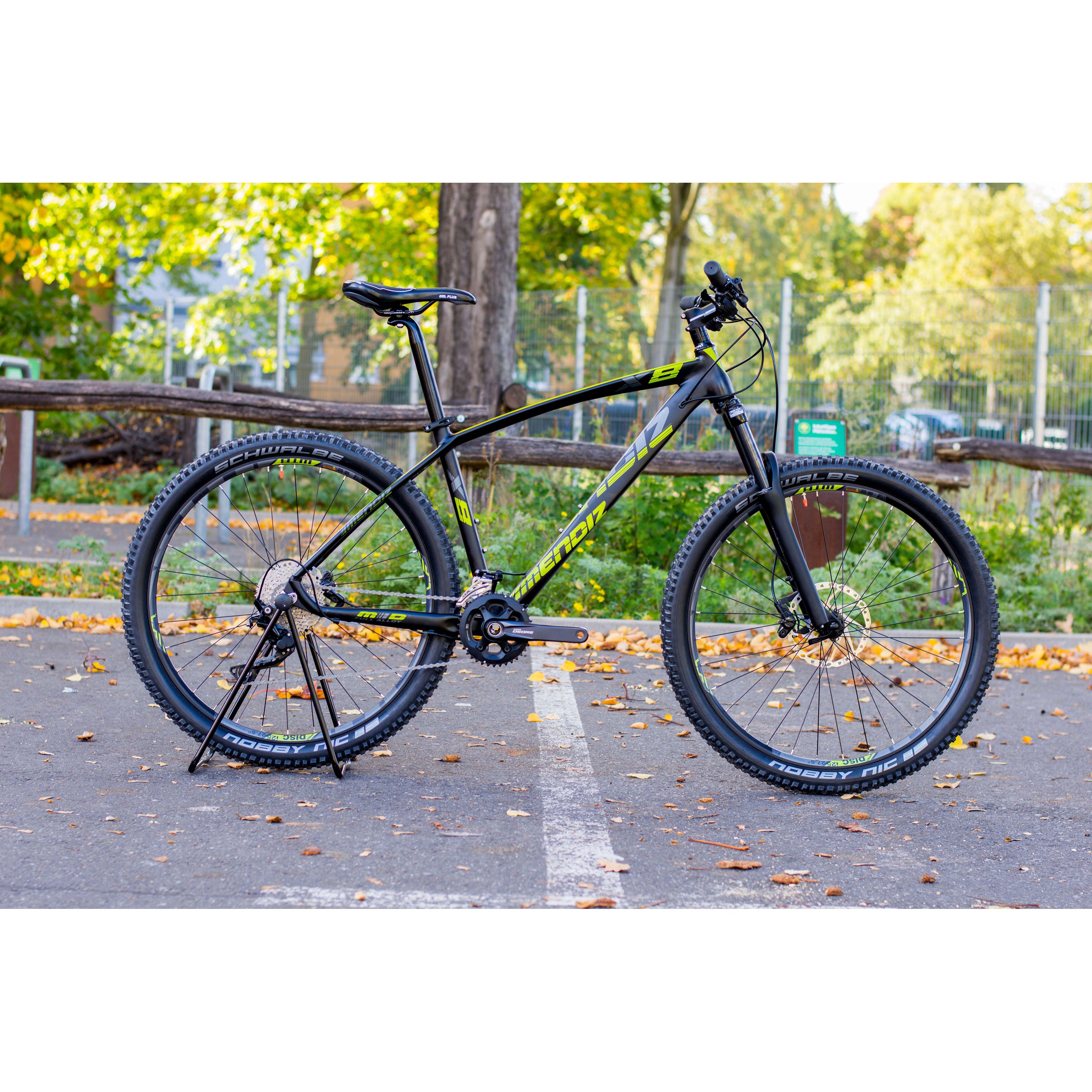 27,5 Zoll Unisex MTB RX8 Hardtail 2x10G Shimano Deore Schwarz Grün