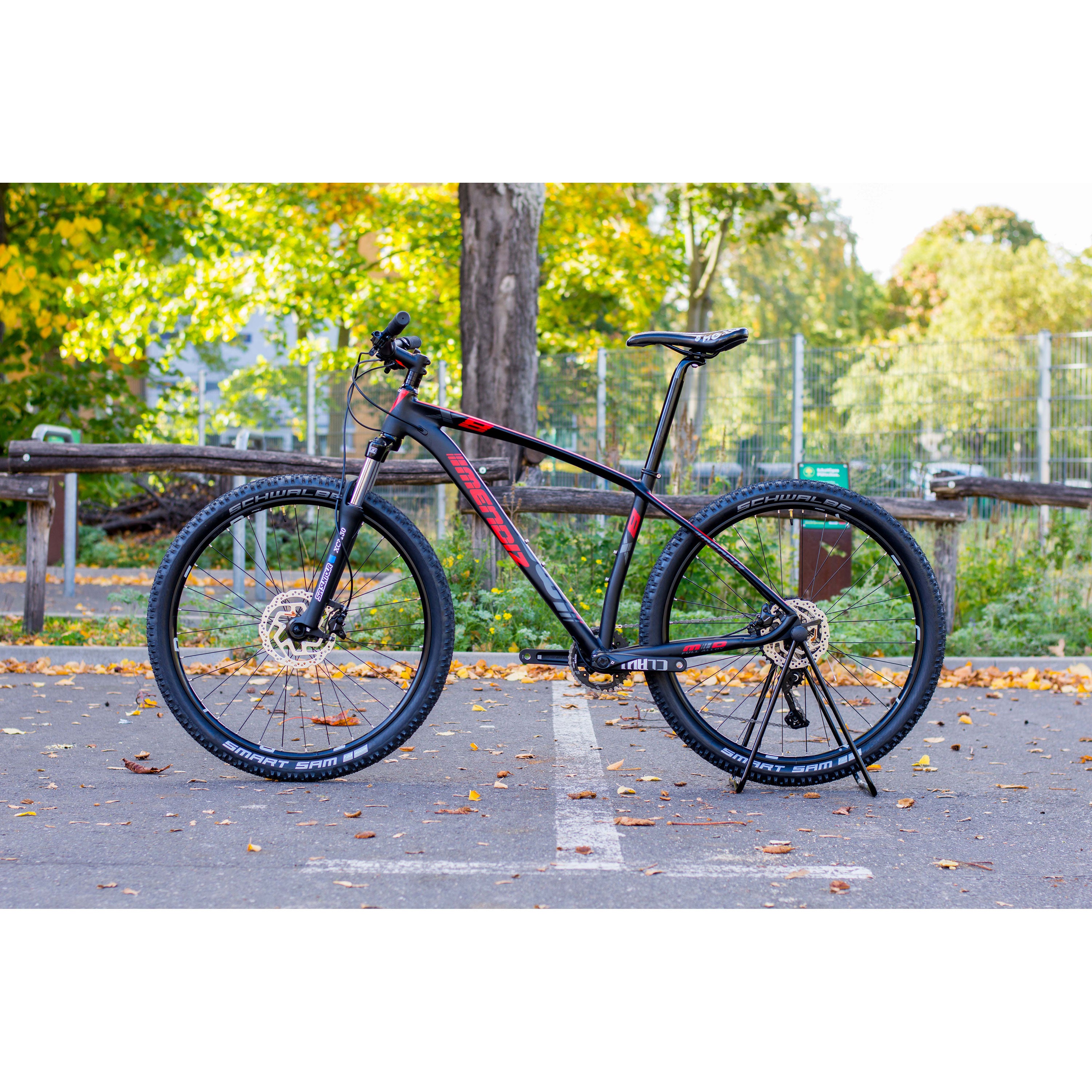 27,5 Zoll Unisex MTB RX8 Hardtail 2x10G Shimano Deore Schwarz Rot