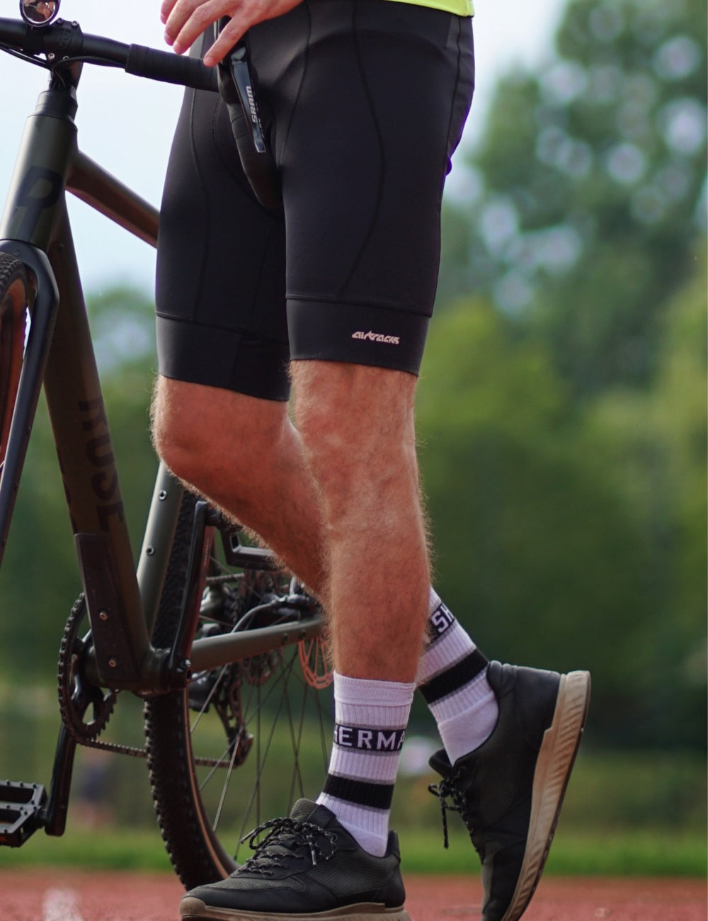 Ensemble de gilet de vélo pour hommes + ligne de confort de pantalon de roue